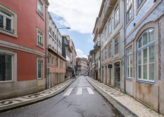 Art Deco 33 Luxury 2br Downtown Metro Ac * Oporto