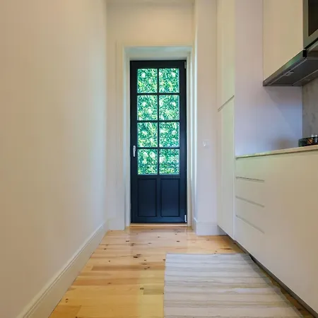 Art Deco 33 Luxury 2br Downtown Metro Ac Porto