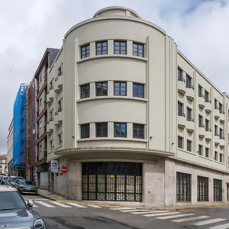 Art Deco 33 Luxury 2br Downtown Metro Ac Apartment Porto