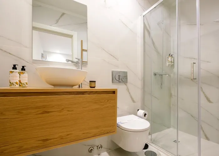 Art Deco 33 Luxury 2br Downtown Metro Ac *