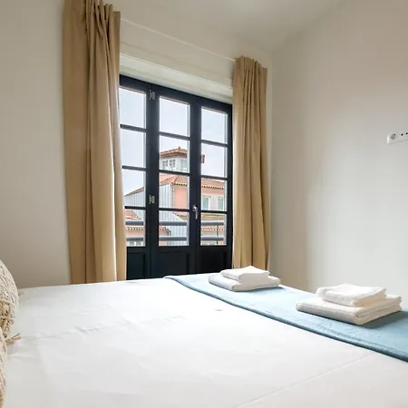 Art Deco 33 Luxury 2br Downtown Metro Ac * Porto