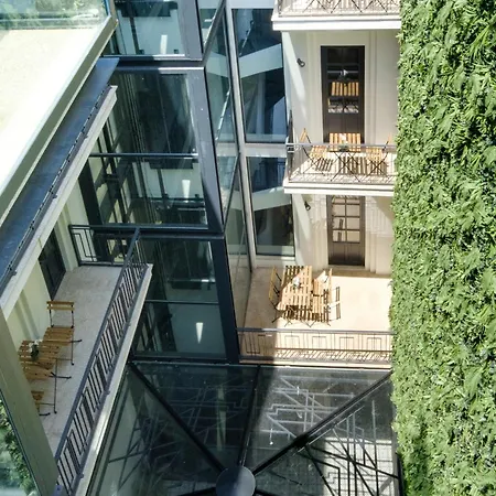 Art Deco 33 Luxury 2br Downtown Metro Ac Porto